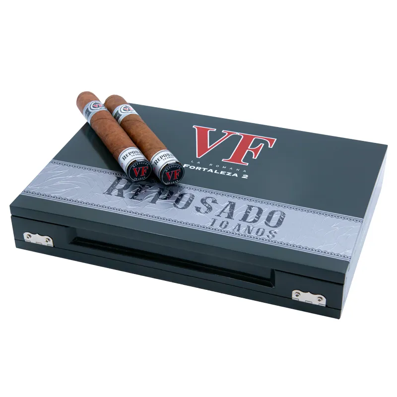 Charuto VEGAFINA F2 Reposado 10 Años