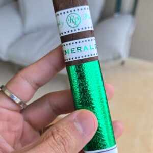 Charutos em São Paulo - Envios Para Todo Brasil ! 6 Charuto Rocky Patel Emerald Sixty