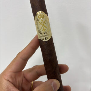 The King of Cigar Monte Cristo Maduro