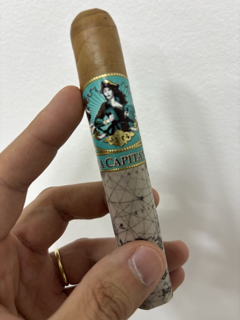 La Capitania - Tradição e Excelência | Rei do Charuto La Capitania