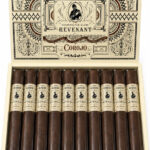 Gurkha Revenant Corojo Toro 6 x 54, box-pressed, de intensidade média, com café, especiarias, terra, castanhas, cacau e cedro.