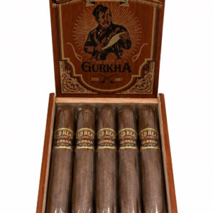 Gurkha Cherry aromatizado com cereja, intensidade média, com notas de cereja, canela, rosa, amêndoa, cacau, carvalho e pimenta.