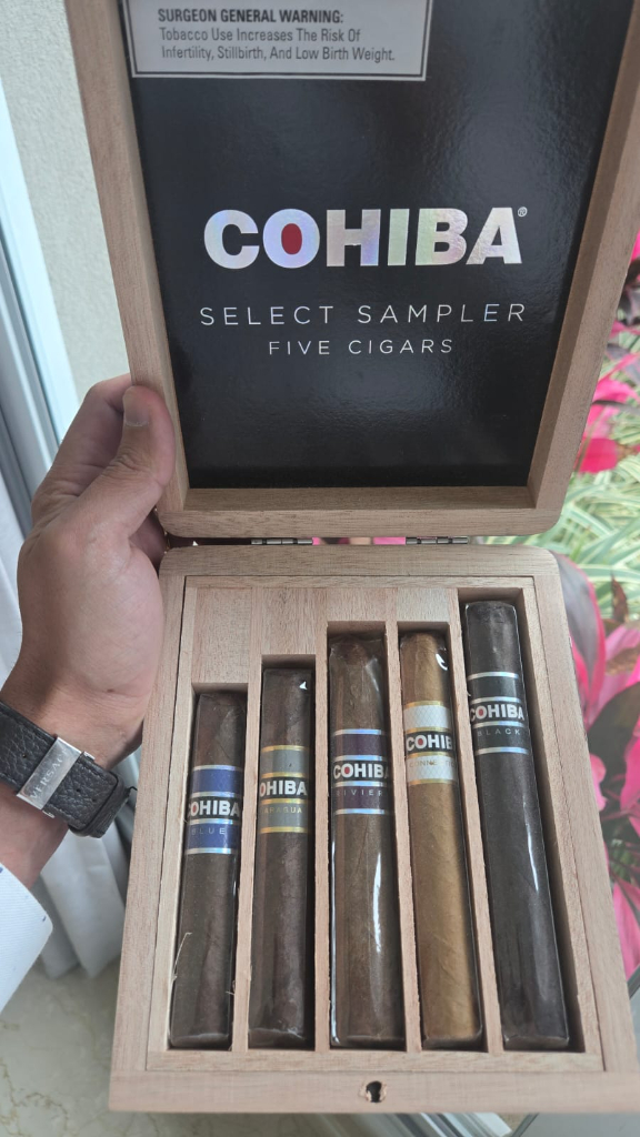 Cohiba Sampler Off Cuba Cohiba Sampler Off Cuba com 5 charutos
